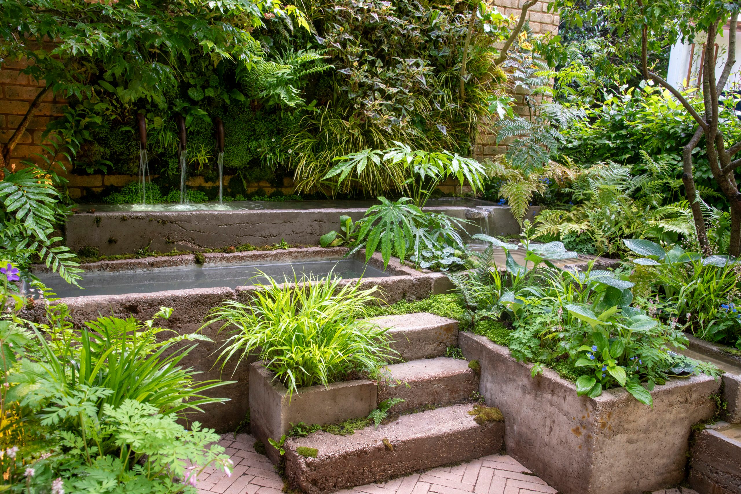 The Ecotherapy Garden at RHS Chelsea Flower Show. Designed by Tom Bannister. Container Garden.