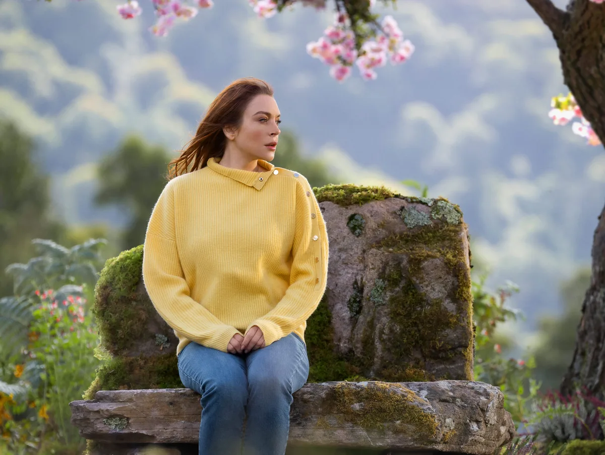 IW_20220922_Unit_08252_R Irish Wish, Lindsay Lohan as Maddie Kelly. Cr. Patrick Redmond / Netflix © 2024
