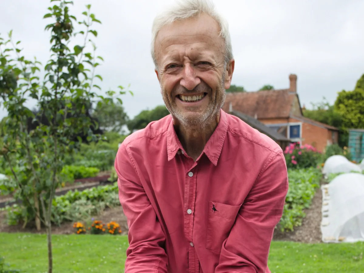 Charles Dowding Charles Dowding