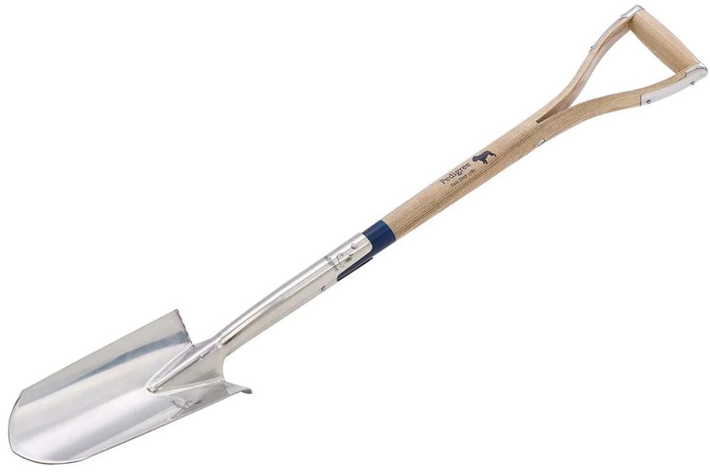 Pedigree rabbiting spade on a white background