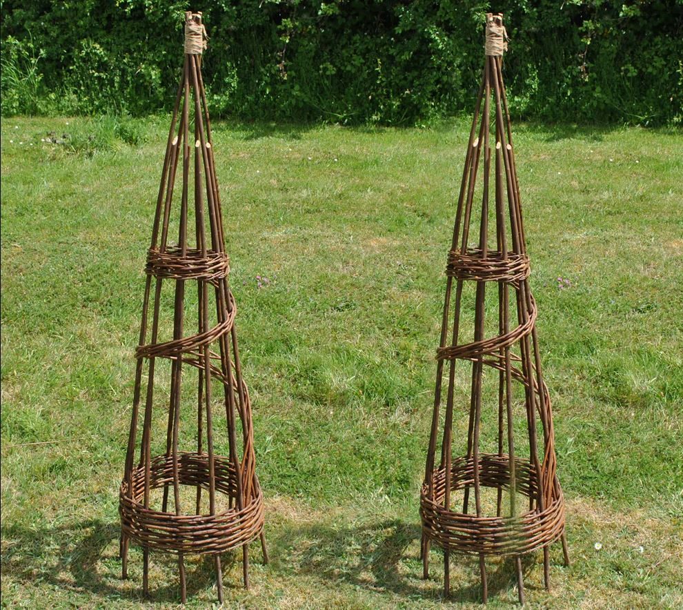 Selections Set of 2 Spiral Willow Garden Obelisks (1.2m)